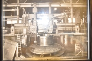 Machining large mill feed end and trunnion
